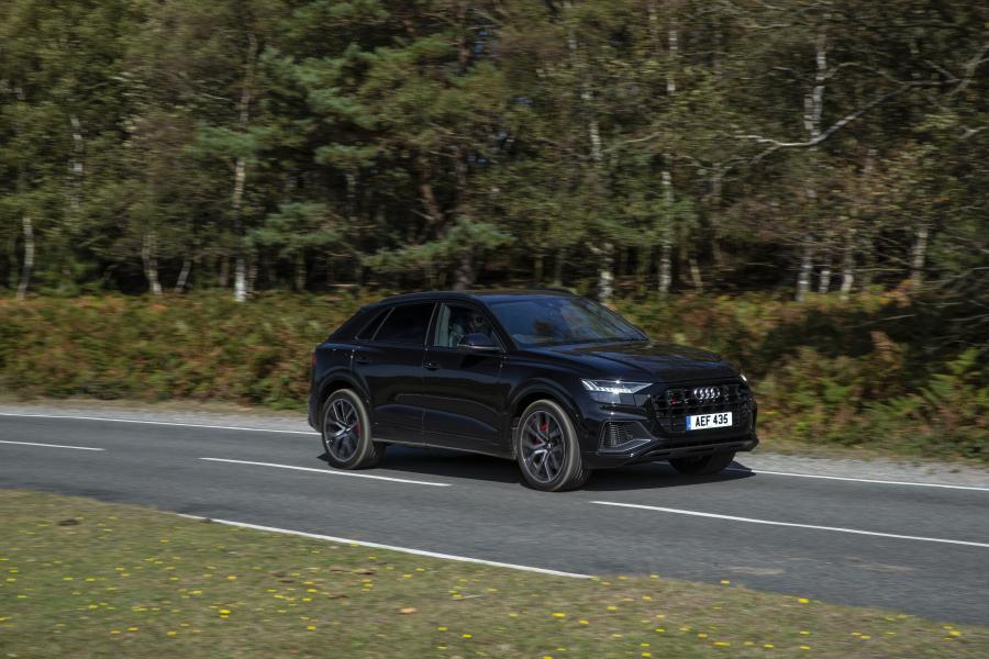 Audi SQ8 TDI 2019 года  (UK) (фото 7 из 40)